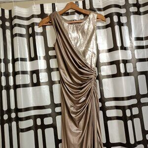 **Elevate Your Elegance with the Gold Tadashi Shoji Evening Gown** ✨